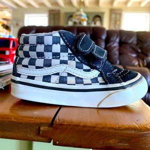 infant vans